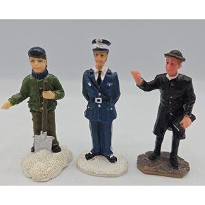 Lemax Christmas Village Scene Figurines Village People Police Samaritan